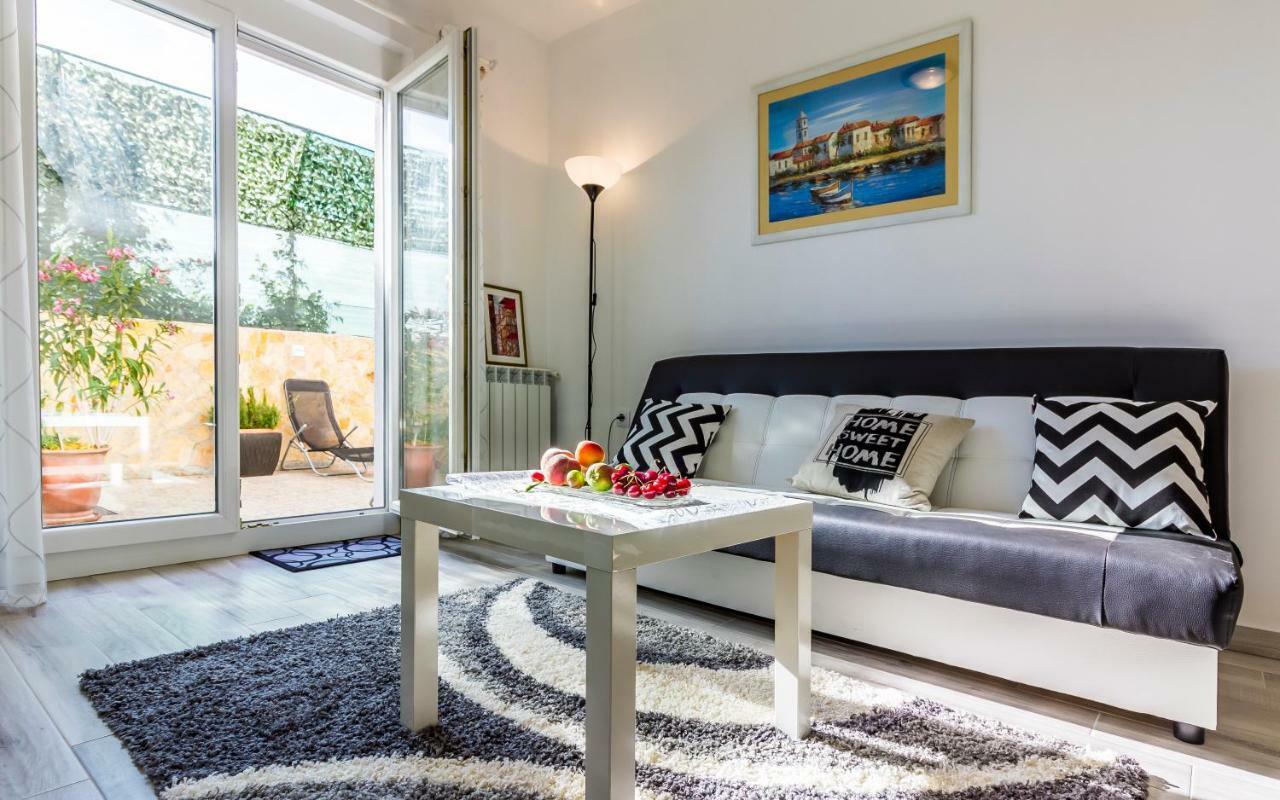 Apartment Mika PUY Eksteriør bilde