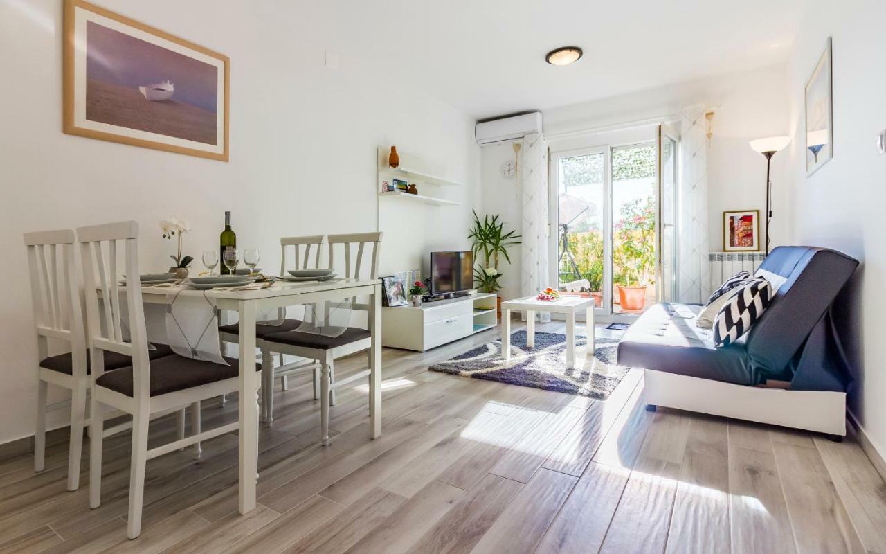 Apartment Mika PUY Eksteriør bilde